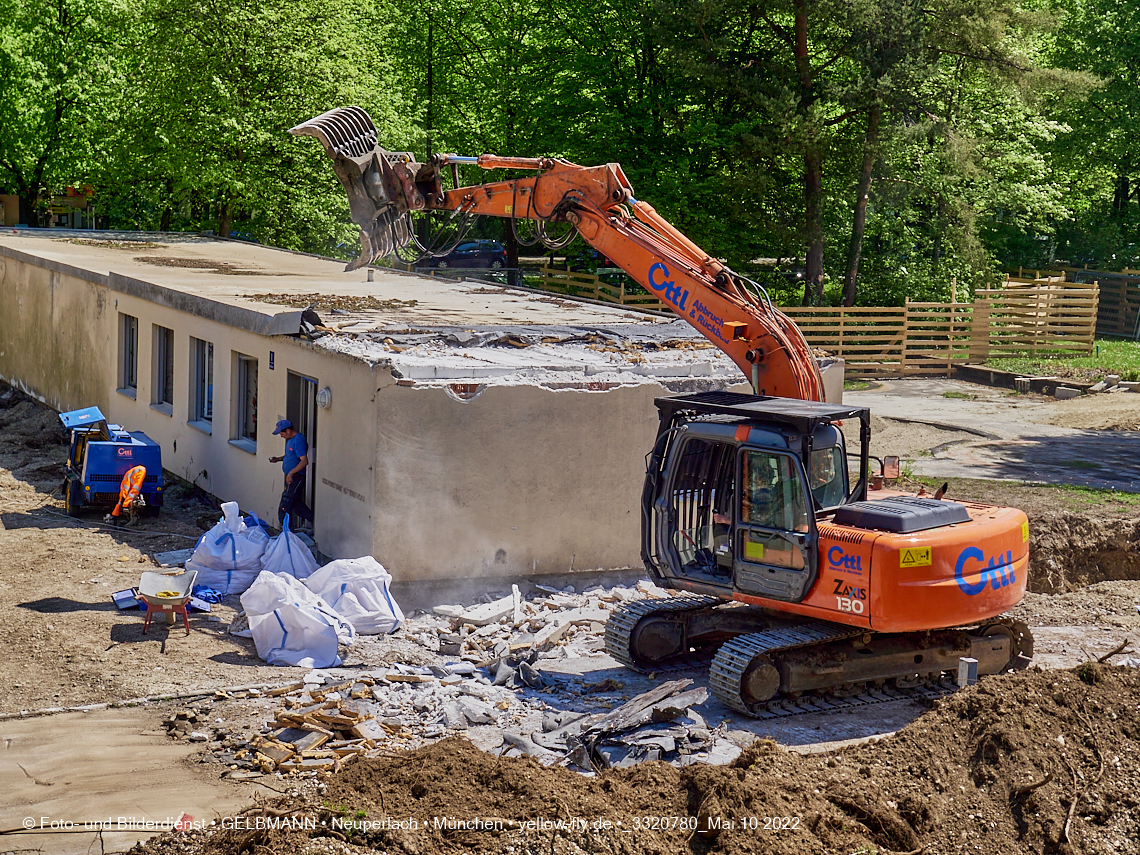 10.05.2022 - Baustelle am Haus für Kinder in Neuperlach